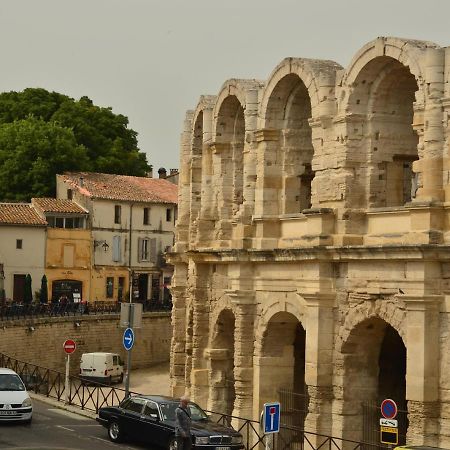 Apartament Aux Pieds Des Arenes Arles Zewnętrze zdjęcie