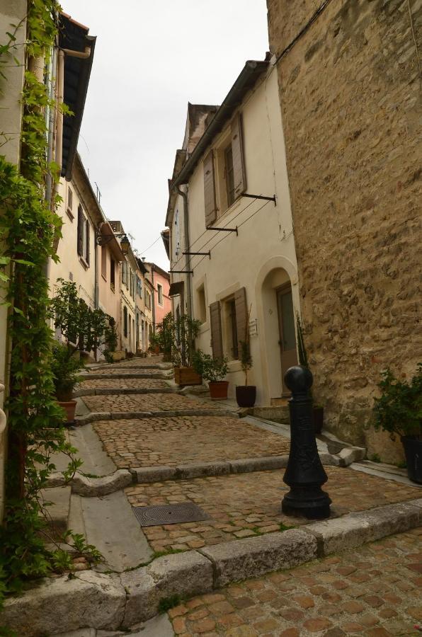Apartament Aux Pieds Des Arenes Arles Zewnętrze zdjęcie