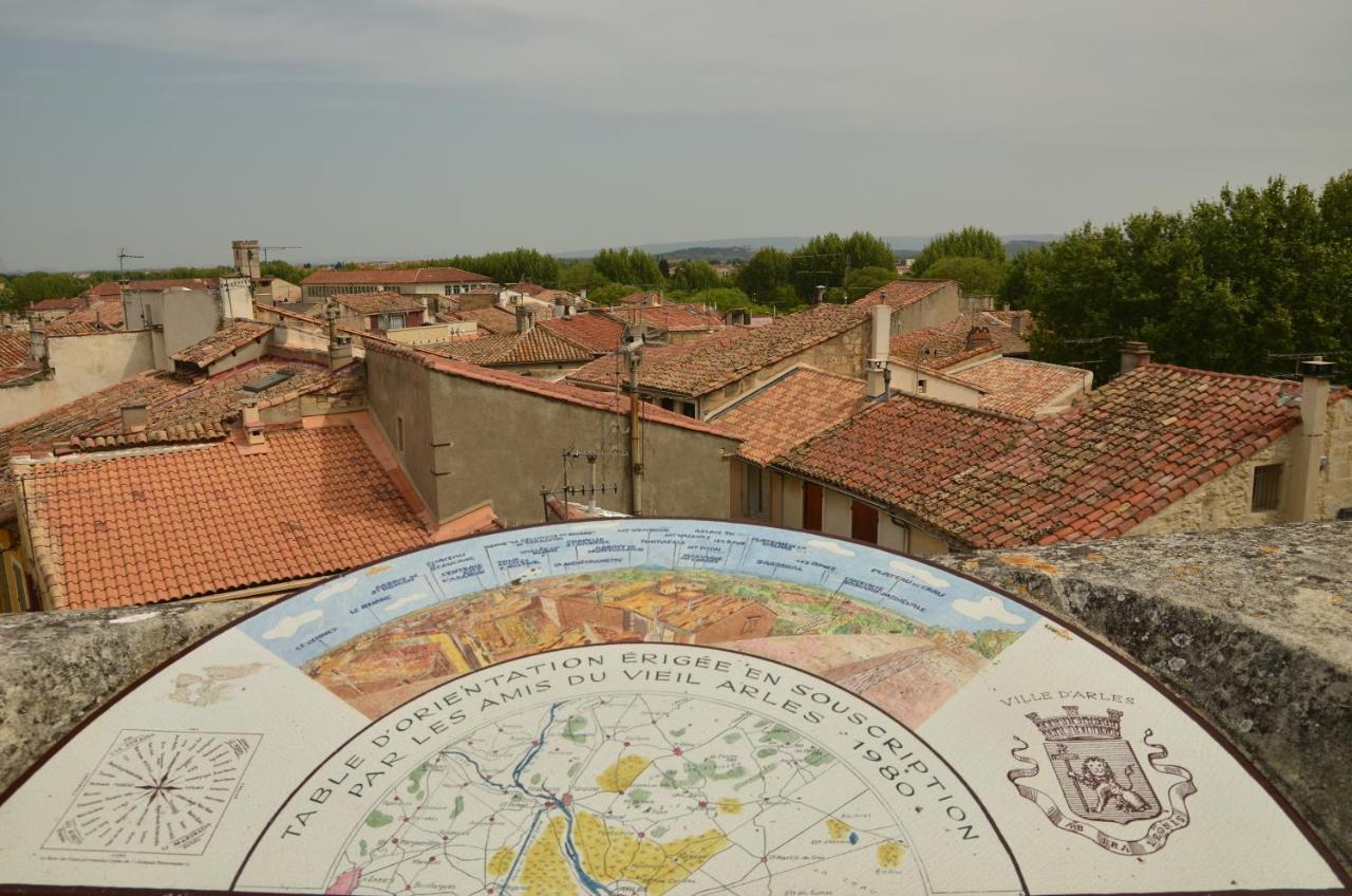 Apartament Aux Pieds Des Arenes Arles Zewnętrze zdjęcie
