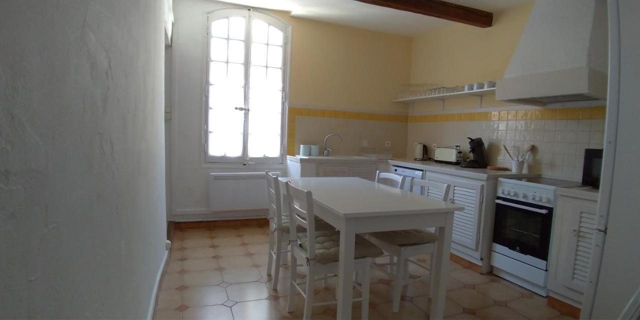 Apartament Aux Pieds Des Arenes Arles Zewnętrze zdjęcie