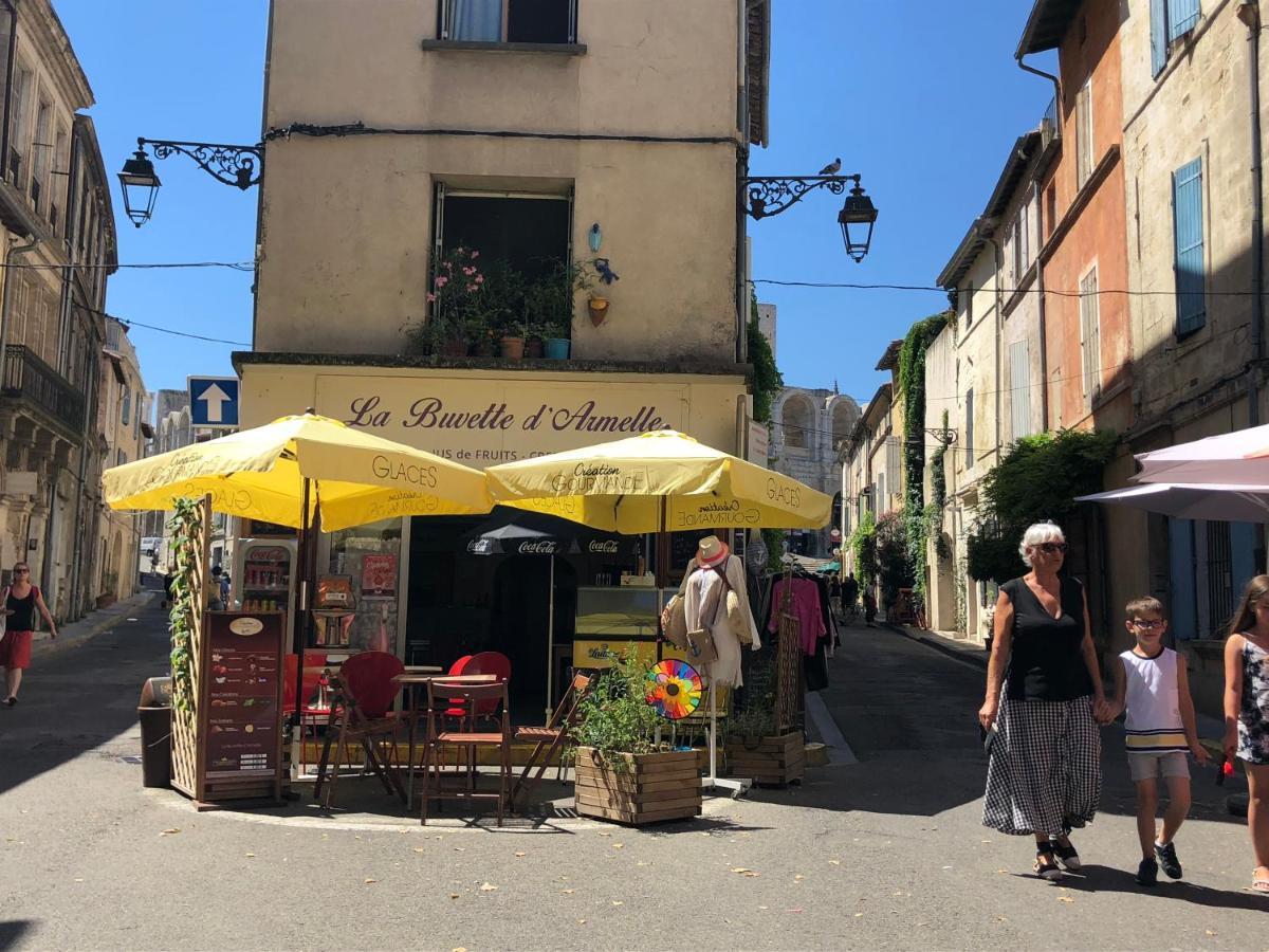 Apartament Aux Pieds Des Arenes Arles Zewnętrze zdjęcie
