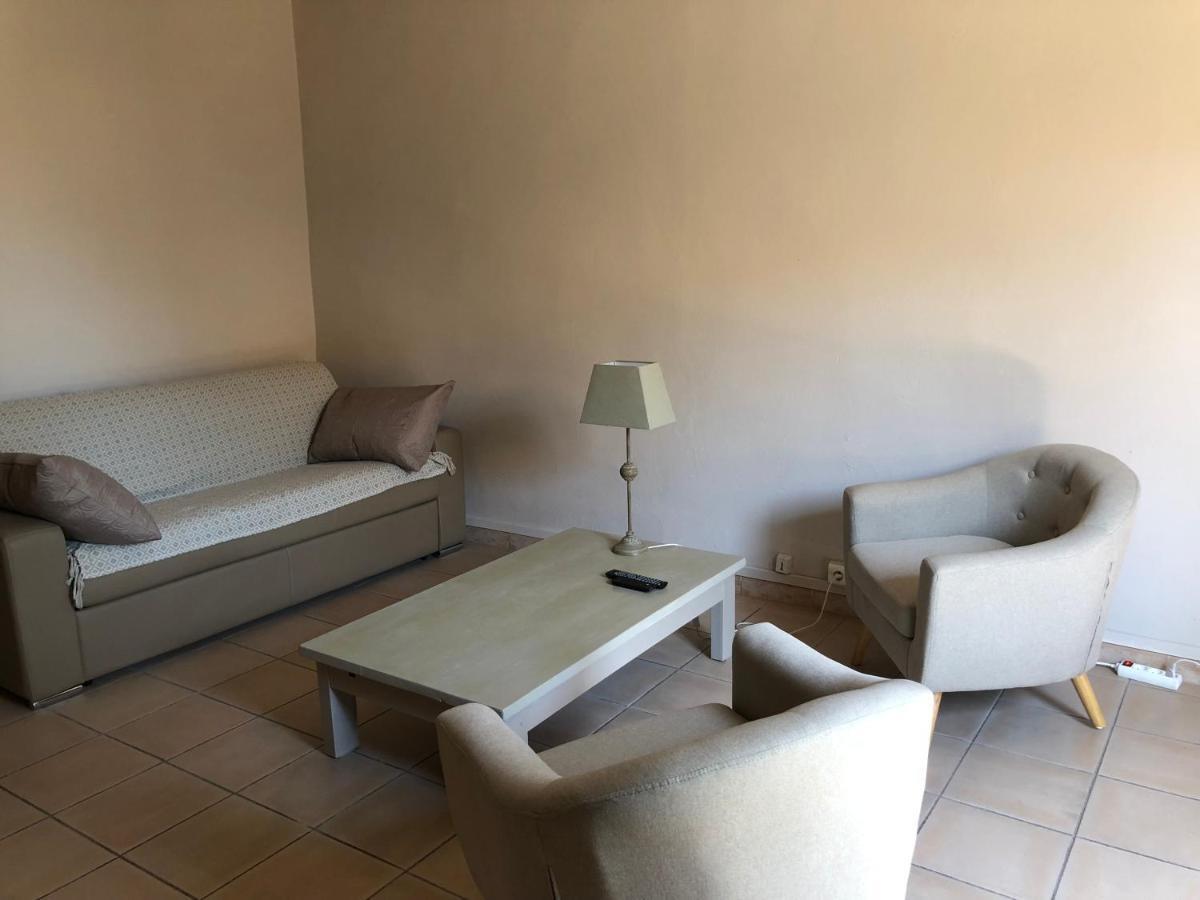 Apartament Aux Pieds Des Arenes Arles Zewnętrze zdjęcie