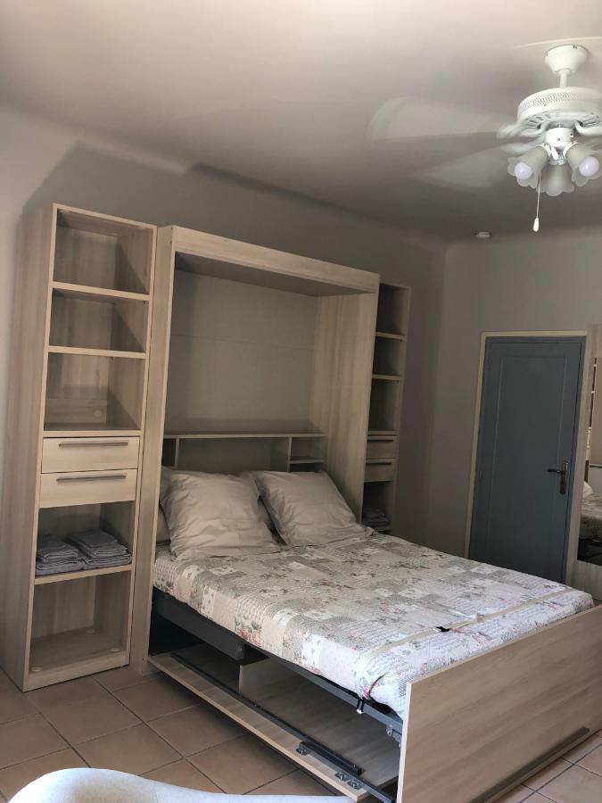 Apartament Aux Pieds Des Arenes Arles Zewnętrze zdjęcie