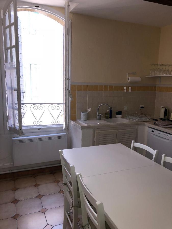 Apartament Aux Pieds Des Arenes Arles Zewnętrze zdjęcie