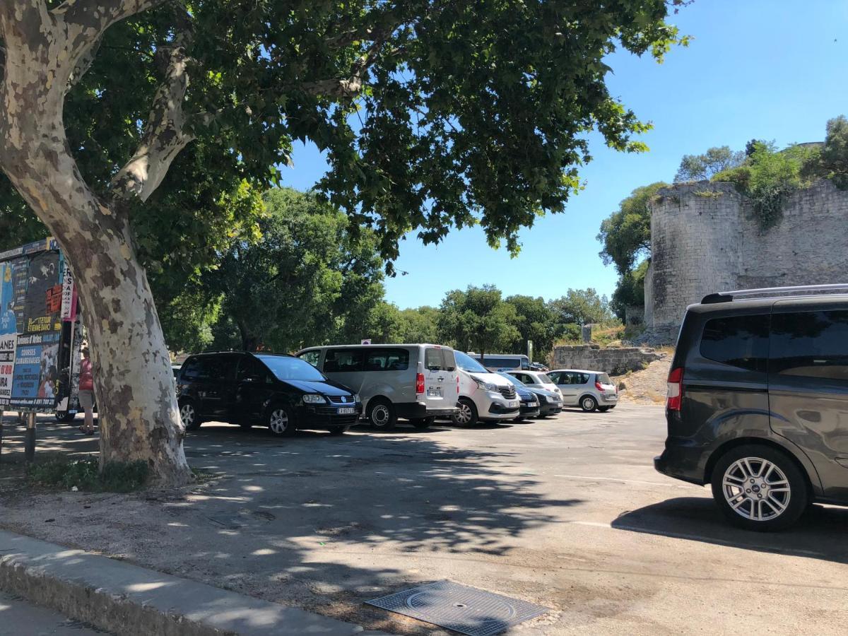 Apartament Aux Pieds Des Arenes Arles Zewnętrze zdjęcie