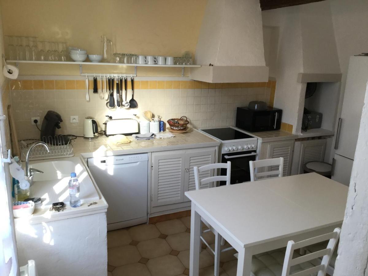 Apartament Aux Pieds Des Arenes Arles Zewnętrze zdjęcie