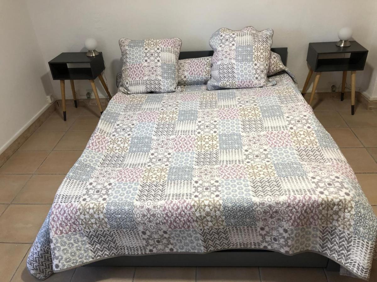Apartament Aux Pieds Des Arenes Arles Zewnętrze zdjęcie